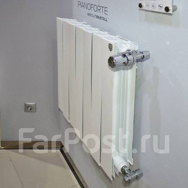 Royalthermo pianoforte нижнее подключение Радиатор биметалл Royal Thermo Piano Forte 500 Bianco Traffico 4 секц, новый, в 