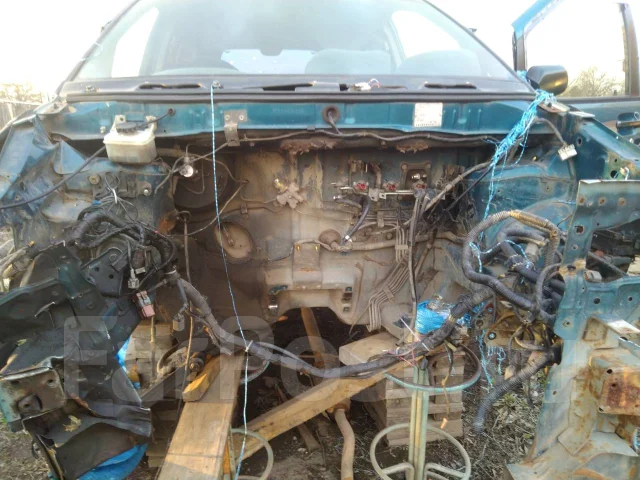 Nissan Prairie Joy. RM11, SR20DE ����