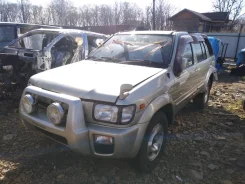 Nissan Terrano Regulus. JRR50, QD32 ����
