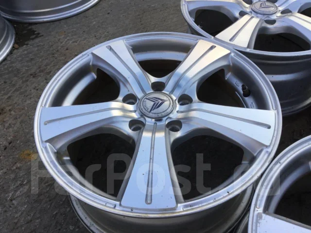 Verger. 7.0x16", 5x114.3, ET50 ����
