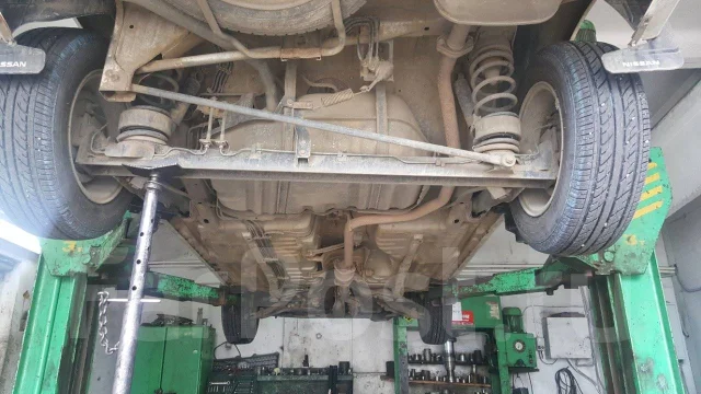 Nissan Expert. �������, ��������, 1.8 (125��.�.), ������ ����