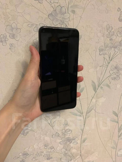 Honor 20. �/�, ������, 3G, 4G LTE, Dual-SIM, NFC ����