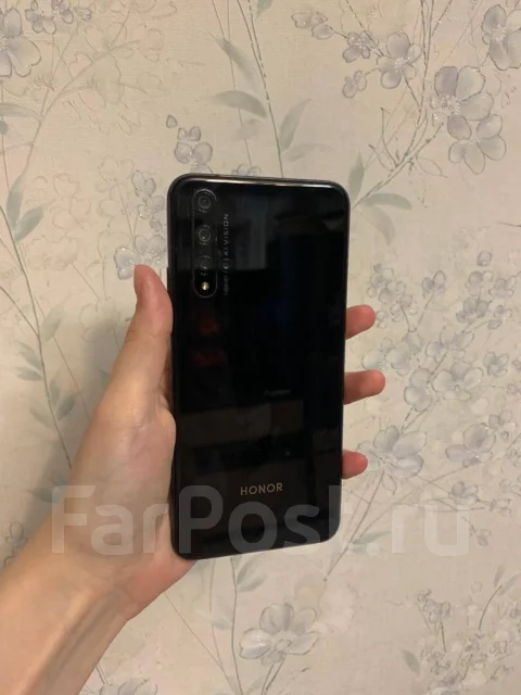 Honor 20. �/�, ������, 3G, 4G LTE, Dual-SIM, NFC ����