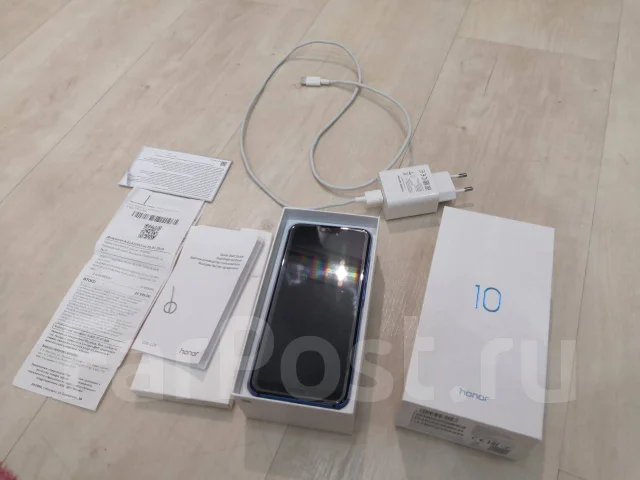 Honor 10. �/�, 3G, 4G LTE, Dual-SIM, ����������, NFC ����