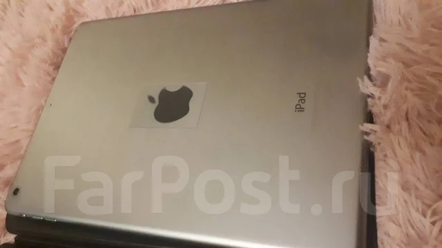 Apple iPad. ������ 32 �� ����