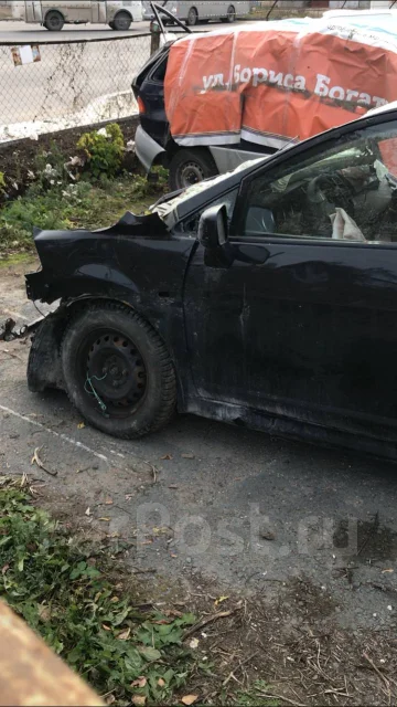 Nissan Tiida. C11X ����