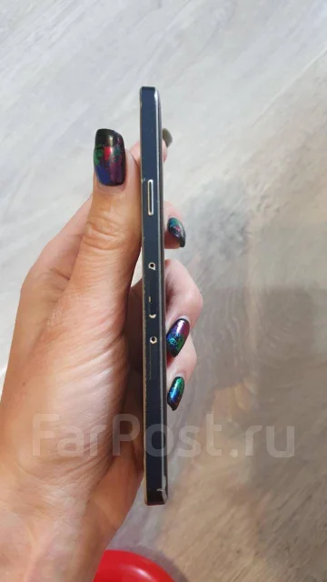 Samsung Galaxy A3. �/�, �����, 3G, 4G LTE, NFC ����