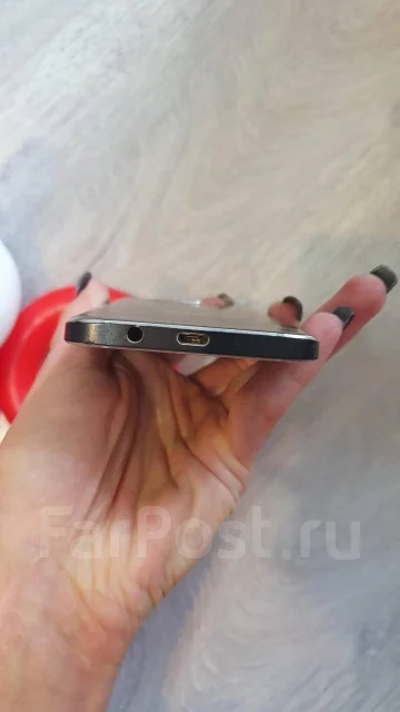 Samsung Galaxy A3. �/�, �����, 3G, 4G LTE, NFC ����