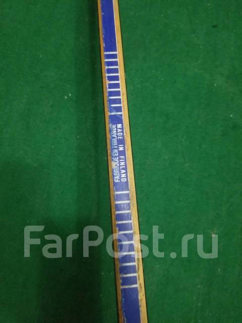 Клюшка хоккейная, б/у, в наличии. Цена: 499? во Владивостоке