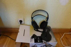 Sony MDR-RF811RK ����