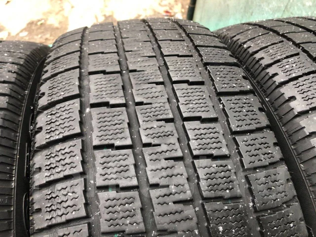Pirelli Winter Ice Storm 3. ������, ��� �����, �/�, ����� 30 % ����