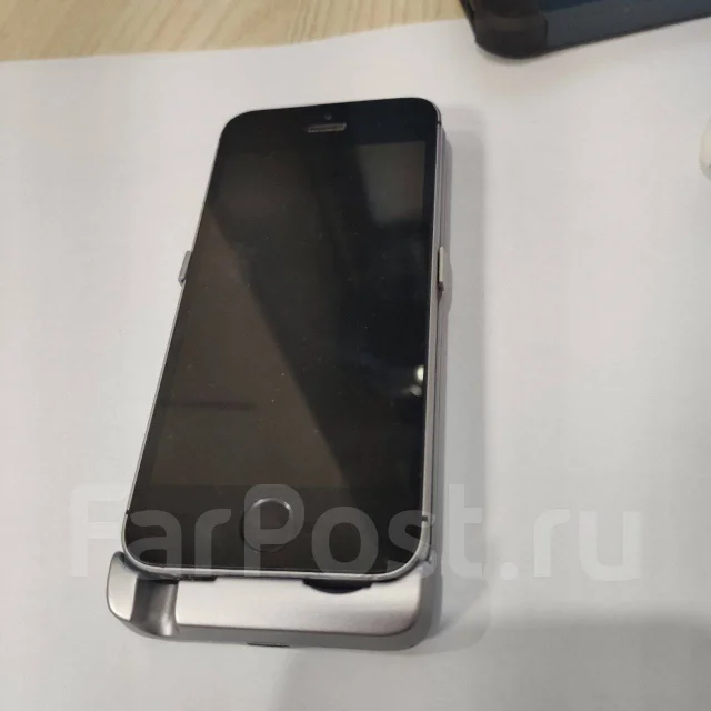 Apple iPhone SE. �/�, �����, 3G, 4G LTE, NFC ����