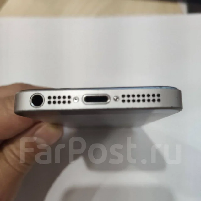 Apple iPhone SE. �/�, �����, 3G, 4G LTE, NFC ����