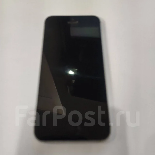 Apple iPhone SE. �/�, �����, 3G, 4G LTE, NFC ����