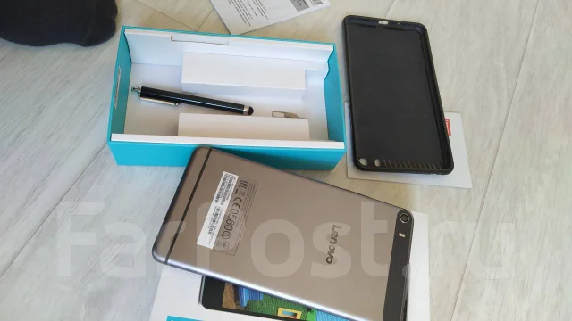 Lenovo Phab Plus. �/�, �����������, 4G LTE ����