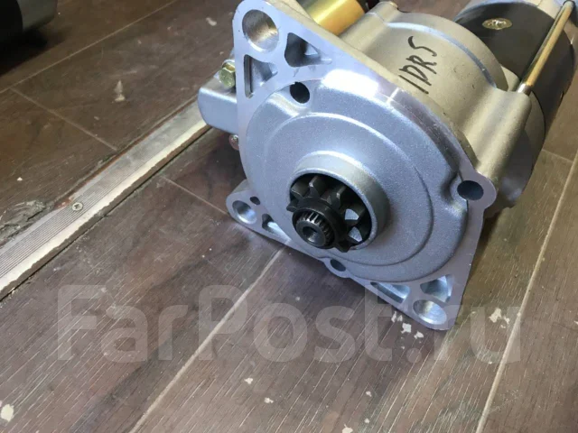 ������� Mitsubishi Canter 4DR5/4DR7 24V ME017085 ����