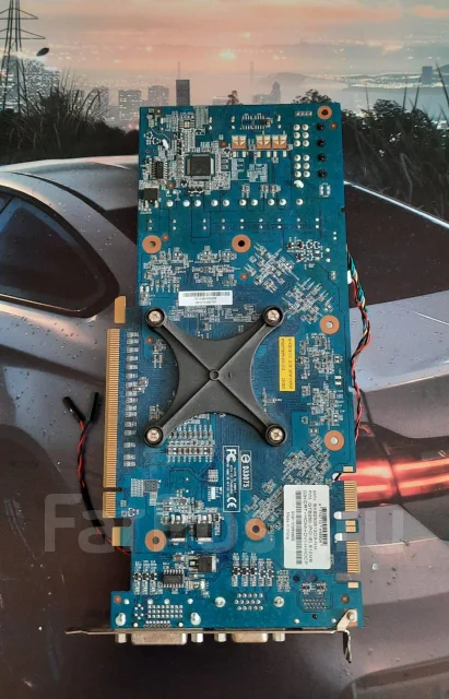 GeForce GTS 250 ����