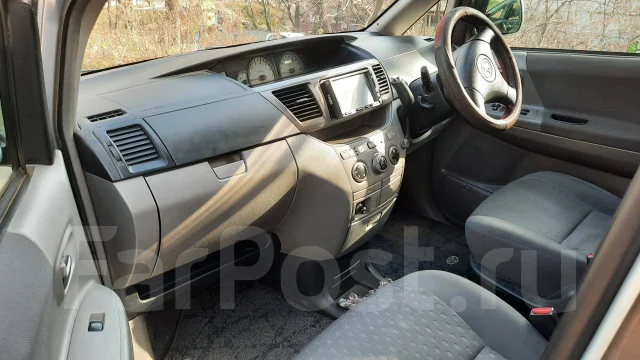 Toyota Voxy. �������, 4wd, 2.0 (152��.�.), ������, 128 000����. �� ����