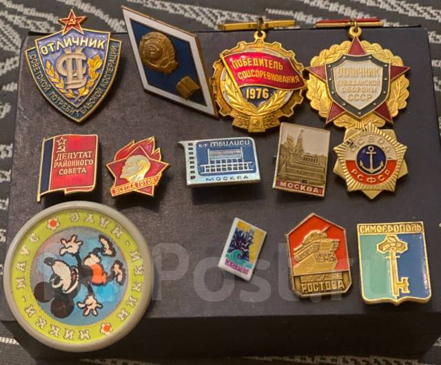 Продам значки - Значки и медали во Владивостоке