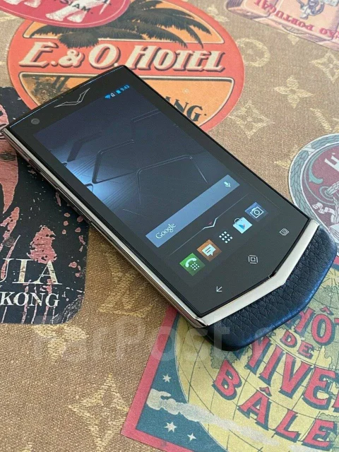 Vertu Constellation V. �/�. ��� ����� �� ������������ ����