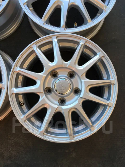 Blade. 6.0x15", 5x114.3, ET52 ����