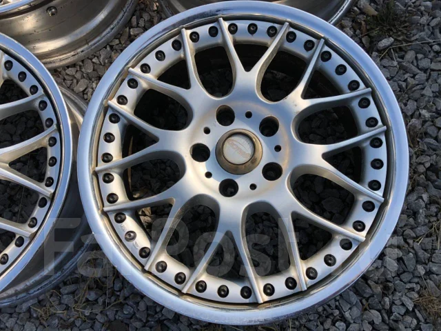 Advan Gewalt. 7.0x17", 5x114.3, ET42, �� 72���. ����