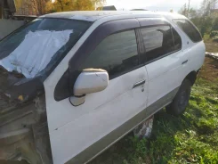 Nissan R'nessa. N30, SR20 ����
