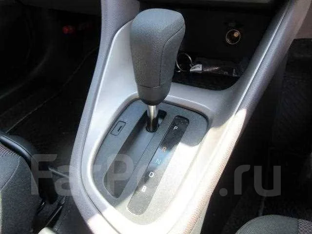 Toyota Yaris. �������, ��������, 1.0 (69��.�.), ������, 777����. ��, �/�. ��� ����� �� ������������ ����