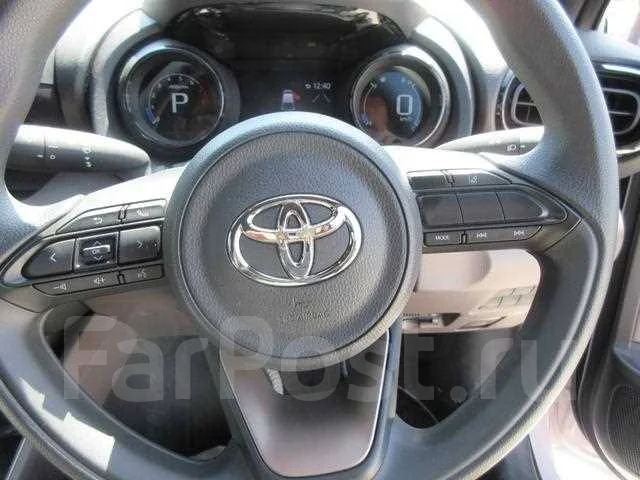 Toyota Yaris. �������, ��������, 1.0 (69��.�.), ������, 777����. ��, �/�. ��� ����� �� ������������ ����