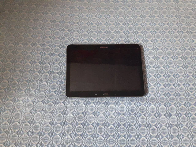 Samsung Galaxy Tab 4 10.1 ����