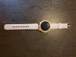 Samsung Galaxy Watch. NFC ����