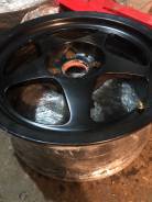 Desmond RegaMaster. 7.0x16", 4x100, ET40 ����