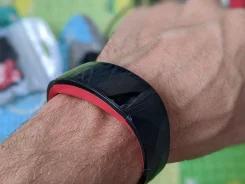 Samsung Galaxy Gear Fit2 Pro ����
