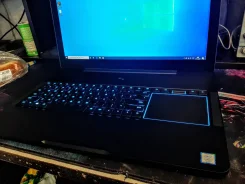 Razer Blade. 17.3", 3,8����, ��� 12 ��, WiFi, Bluetooth ����