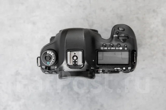 Canon EOS 5D Mark III ����