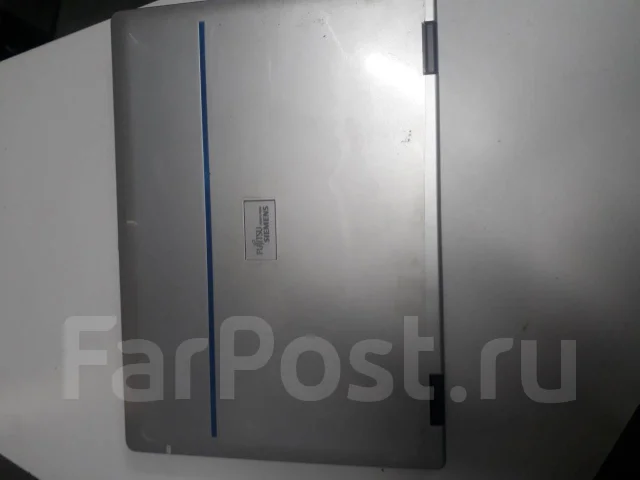 Fujitsu Amilo Li 3910 ����