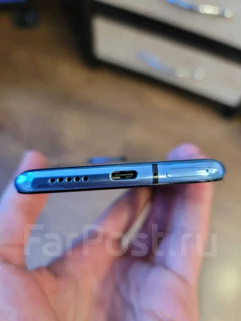 OnePlus 7T. �/�, �����, 3G, 4G LTE, Dual-SIM, NFC ����