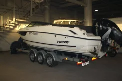 Flipper. 2016 ���, ����� 7,58��., ��������� ���������, 300��.�., ������ ����