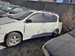 Toyota Ipsum. �������, ��������, 2.0 (135��.�.), 150����. �� ����