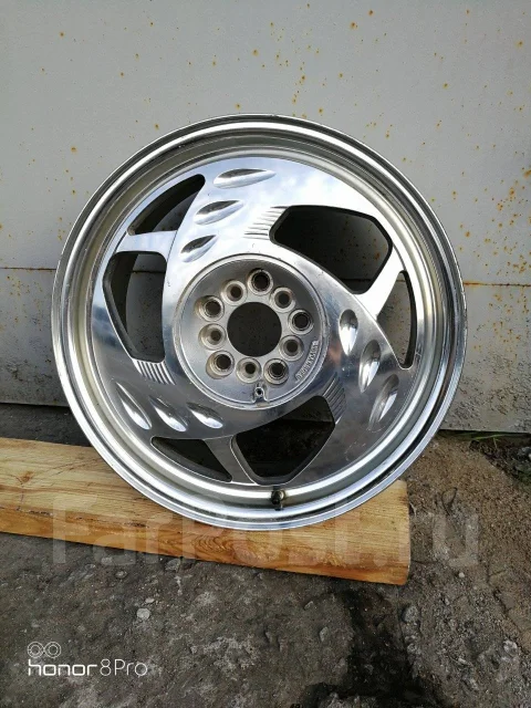 Lucky Star. 7.0x17", 5x98, 5x100, ET50, �� 73,1���. ����