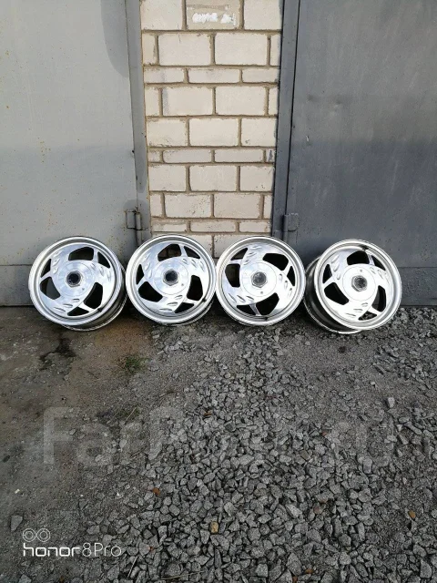 Lucky Star. 7.0x17", 5x98, 5x100, ET50, �� 73,1���. ����