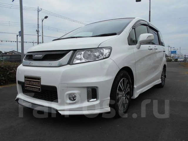 Honda Freed Spike. �������, 4wd, 1.5, ������. ��� ����� �� ������������ ����