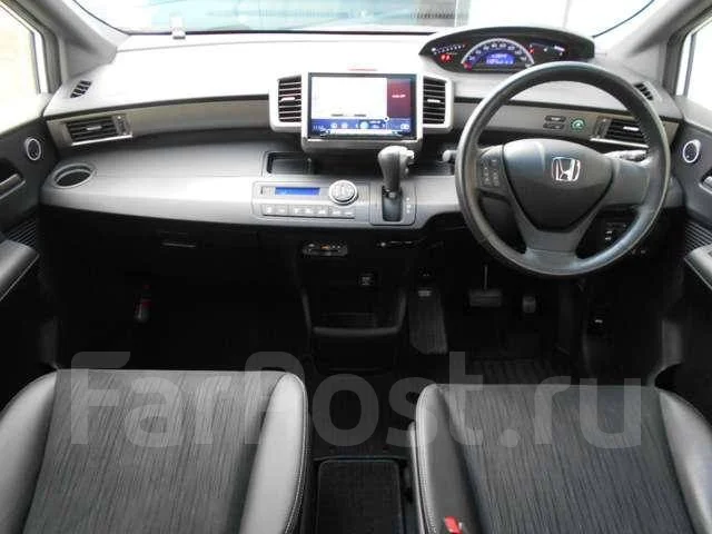 Honda Freed Spike. �������, 4wd, 1.5, ������. ��� ����� �� ������������ ����
