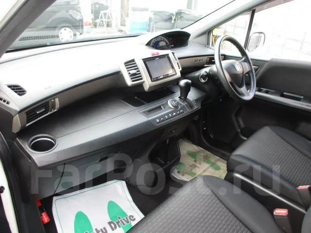 Honda Freed Spike. �������, 4wd, 1.5, ������, �/�. ��� ����� �� ������������ ����