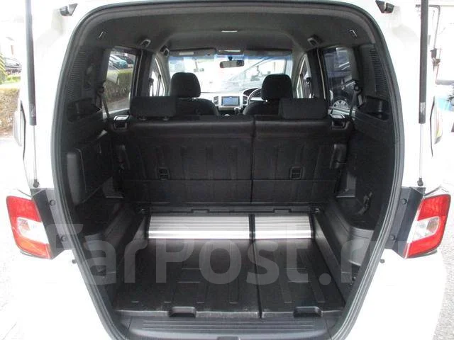 Honda Freed Spike. �������, 4wd, 1.5, ������, �/�. ��� ����� �� ������������ ����