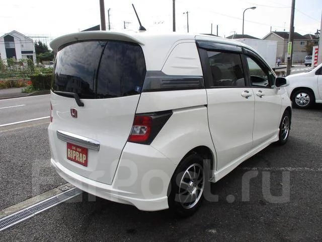 Honda Freed Spike. �������, 4wd, 1.5, ������, �/�. ��� ����� �� ������������ ����