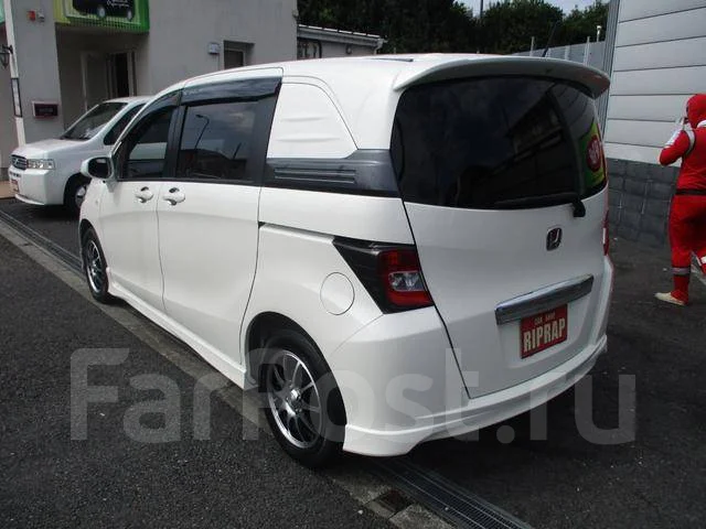 Honda Freed Spike. �������, 4wd, 1.5, ������, �/�. ��� ����� �� ������������ ����