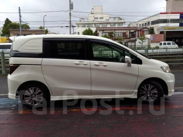Honda Freed Spike. �������, 4wd, 1.5, ������, �/�. ��� ����� �� ������������ ����