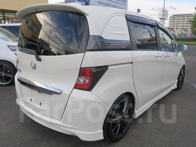 Honda Freed Spike. �������, 4wd, 1.5, ������, �/�, ��� ���. ��� ����� �� ������������ ����