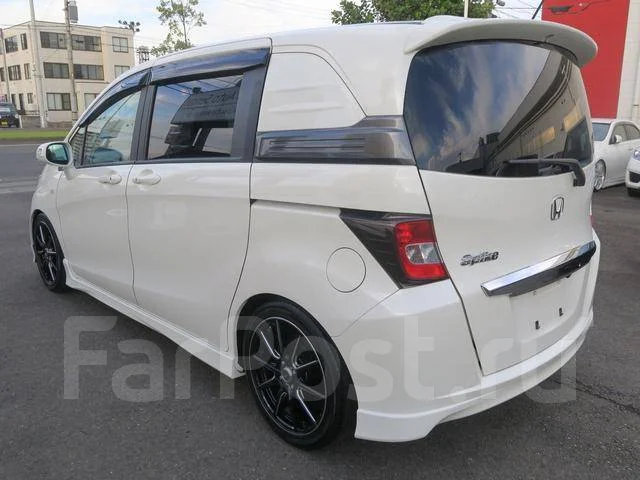 Honda Freed Spike. �������, 4wd, 1.5, ������, �/�, ��� ���. ��� ����� �� ������������ ����
